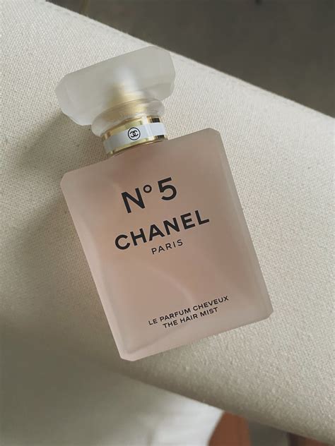 chanel no 5 review